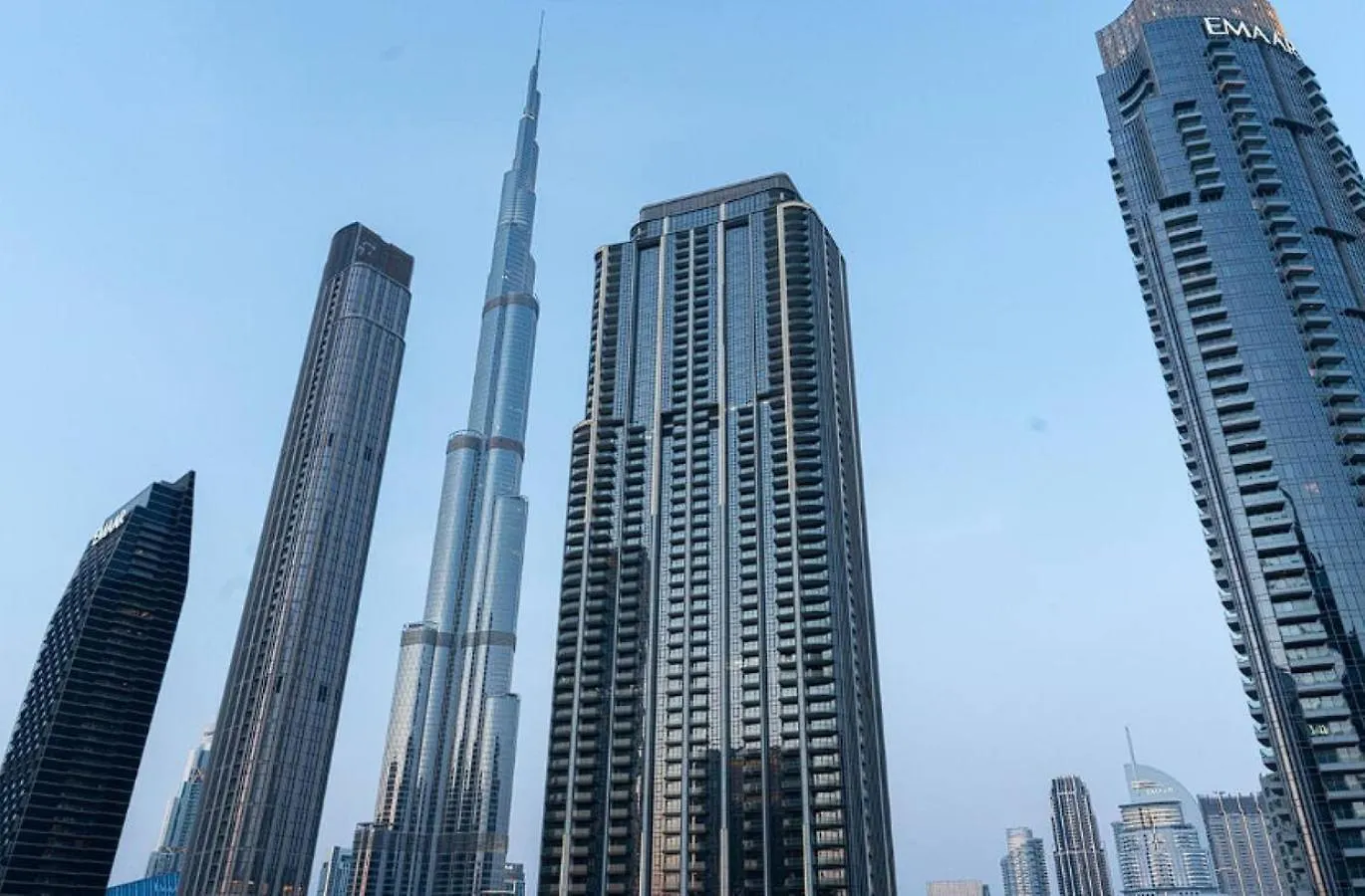Stunning 3 Bedroom Apartment With Fountain Views By Zen Stays - Sleeps 9 - 2 Balconies Dubai