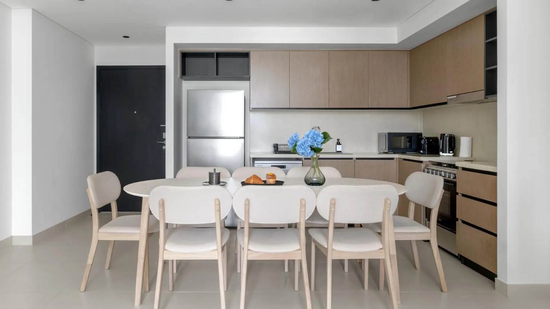 Stunning 3 Bedroom Apartment With Fountain Views By Zen Stays - Sleeps 9 - 2 Balconies Dubai